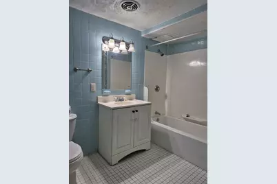 168 Fulton St #5, Fall River, MA 02720 - Photo 8