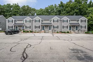34 Lowell Rd, Pepperell, MA 01463 - Photo 4