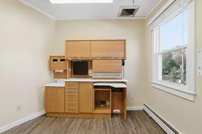 35-41 W Main St #6, Georgetown, MA 01833 - Photo 8