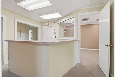 35-41 W Main St #6, Georgetown, MA 01833 - Photo 2