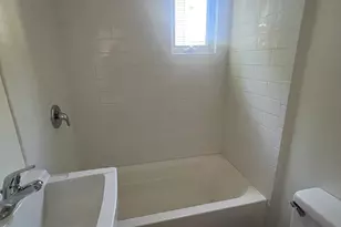 9 Wachusett St, Worcester, MA 01609 - Photo 8