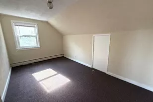 9 Wachusett St, Worcester, MA 01609 - Photo 12