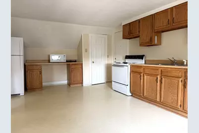 9 Wachusett St, Worcester, MA 01609 - Photo 10