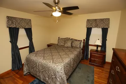 106 N Brook Rd, Springfield, MA 01119 - Photo 6