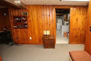 106 N Brook Rd, Springfield, MA 01119 - Photo 32