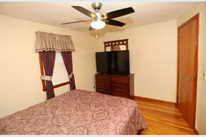 106 N Brook Rd, Springfield, MA 01119 - Photo 18