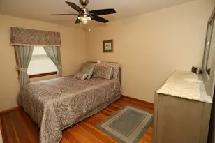 106 N Brook Rd, Springfield, MA 01119 - Photo 4