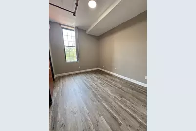70 Webster Steet #202, Worcester, MA 01603 - Photo 4
