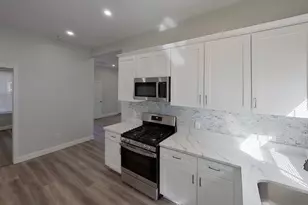 23 Oakwood St, Boston, MA 02124 - Photo 2