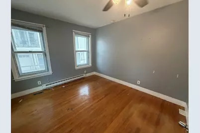 4 Barrett Ave #1, Boston, MA 02127 - Photo 6