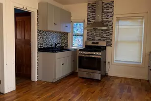 16 Estes St, Lynn, MA 01902 - Photo 2
