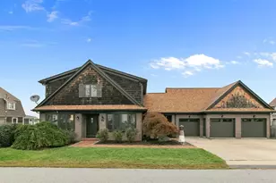 68 Seaview Ave, Swansea, MA 02777 - Photo 1