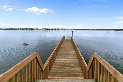 68 Seaview Ave, Swansea, MA 02777 - Photo 34