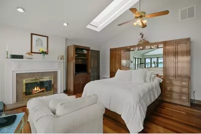 68 Seaview Ave, Swansea, MA 02777 - Photo 18