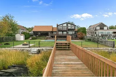 68 Seaview Ave, Swansea, MA 02777 - Photo 32