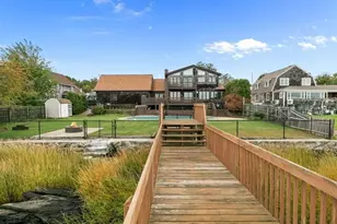 68 Seaview Ave, Swansea, MA 02777 - Photo 32