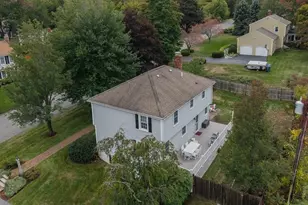 6 Arbor Glen Ln, Methuen, MA 01844 - Photo 2