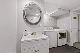 129 Strandway, Winthrop, MA 02152 - Photo 26