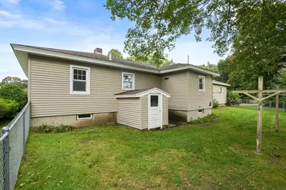 15 Myers St, Uxbridge, MA 01569 - Photo 34