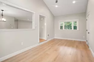 15 Myers St, Uxbridge, MA 01569 - Photo 12