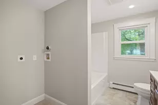 15 Myers St, Uxbridge, MA 01569 - Photo 14