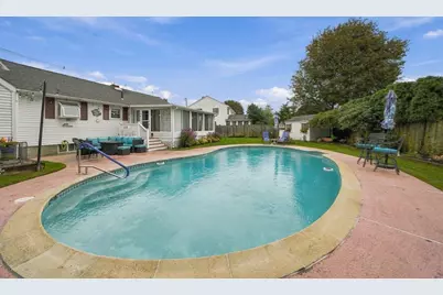 15 Bow, Danvers, MA 01923 - Photo 34