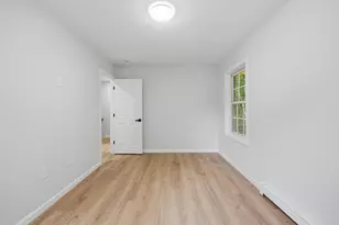 105 N Main St, Orange, MA 01364 - Photo 14