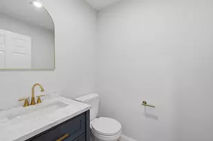 105 N Main St, Orange, MA 01364 - Photo 12