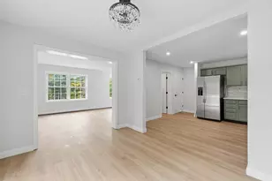 105 N Main St, Orange, MA 01364 - Photo 6