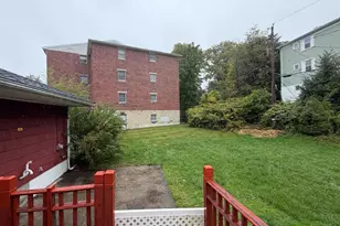 27 Dillon St, Worcester, MA 01604 - Photo 22