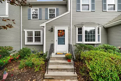 40 Washington Grn #40, Walpole, MA 02032 - Photo 2