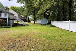66 Debbie Dr, Leominster, MA 01453 - Photo 8
