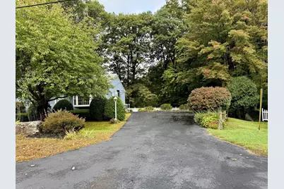 66 Debbie Dr, Leominster, MA 01453 - Photo 4