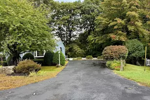 66 Debbie Dr, Leominster, MA 01453 - Photo 4