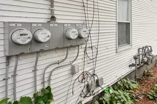 282 Charles St, Fitchburg, MA 01420 - Photo 4