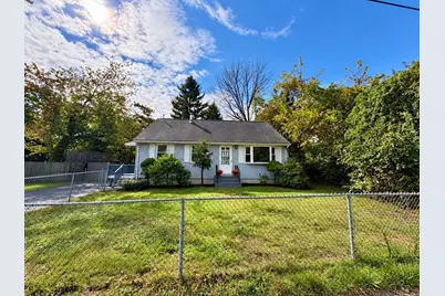 110 Hubbard Ave, Brockton, MA 02301 - Photo 4