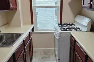 61 Barre, Fall River, MA 02721 - Photo 6
