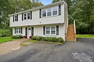 12 Harton Ross Dr, Whitman, MA 02382 - Photo 2