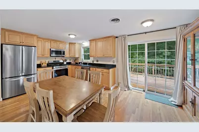 12 Harton Ross Drive, Whitman, MA 02382 - Photo 4