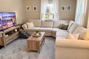 25-27 S Pleasant St, Merrimac, MA 01860 - Photo 4