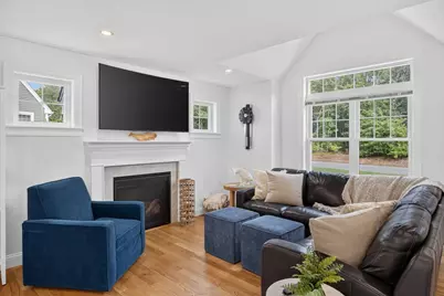 140 Broken Bow Ln, Falmouth, MA 02536 - Photo 10