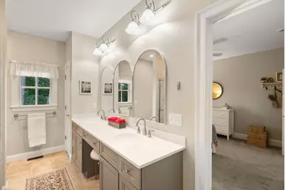 39 Hathaway Pond Cir #39, Rochester, MA 02770 - Photo 20