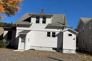 14 Taylor St, Chicopee, MA 01020 - Photo 2