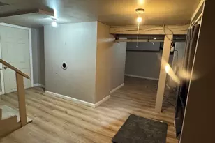 14 Taylor St, Chicopee, MA 01020 - Photo 26