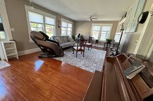 14 Taylor St, Chicopee, MA 01020 - Photo 14