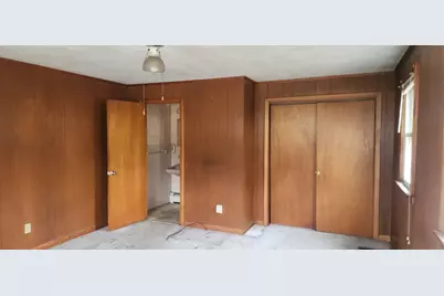 4 Cross St, Grafton, MA 01560 - Photo 10