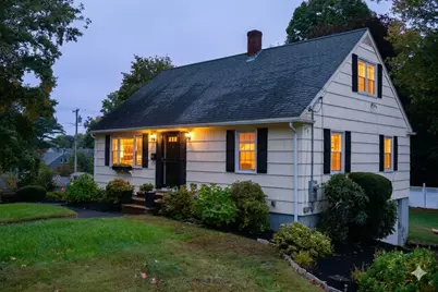 107 Gardner St, Groveland, MA 01834 - Photo 2