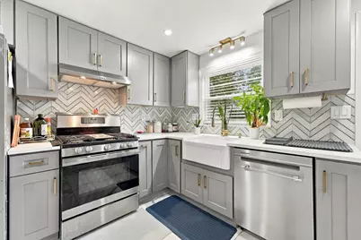 9 Crossman Street, Boston, MA 02126 - Photo 16