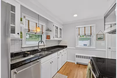 51 Cherry Hill Dr, Seekonk, MA 02771 - Photo 8