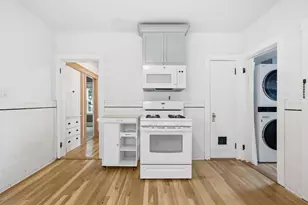 68 Southview St, Boston, MA 02125 - Photo 14